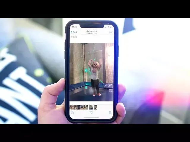 'Video thumbnail for Easily convert Live Photos to Gifs in iOS 11 | Quick Tips'