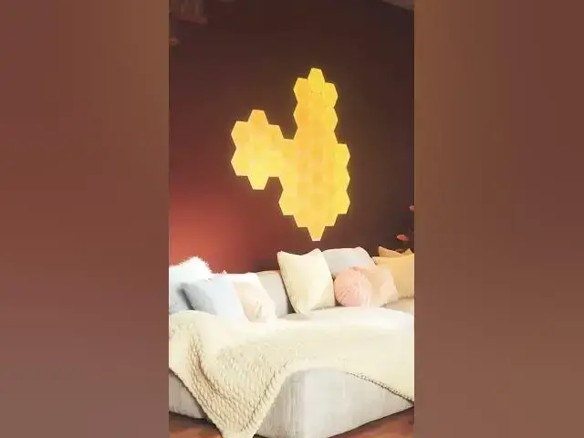 Video thumbnail for Nanoleaf Shapes Hexagon ไฟติดผนัง RGB อัจฉริยะ ตกแต่งห้องให้สวยงาม