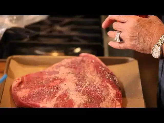 Video thumbnail for Oven Beef Brisket