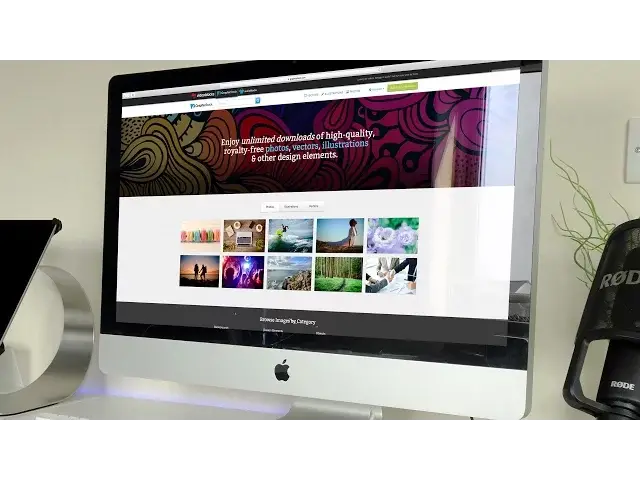 'Video thumbnail for Supercharge your creative projects with a free GraphicStock trial [Sponsored]'