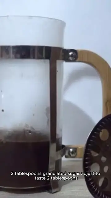 Video thumbnail for mocha frappe recipe