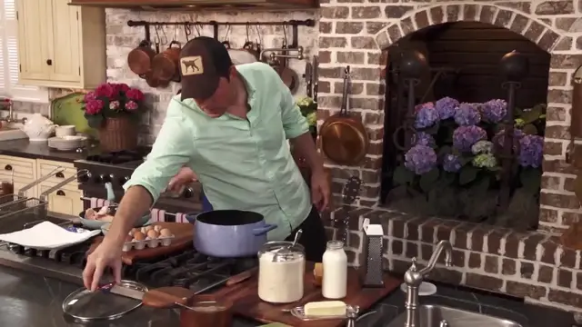 Video thumbnail for 
				 Rodney's Fried Eggs & Oysters
