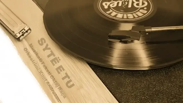 Video thumbnail for Sytë e tu