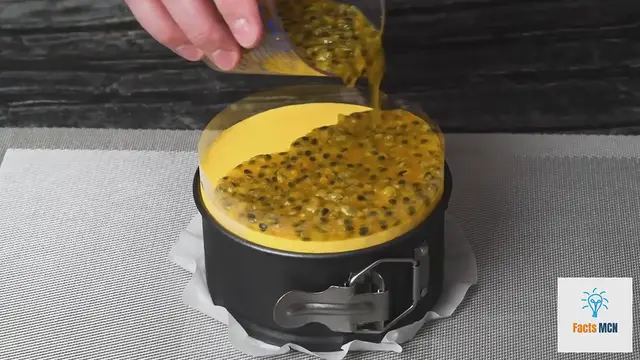 Video thumbnail for My aunt told me about a passion fruit cheesecake that tastes mild and feels creamy on your tongue