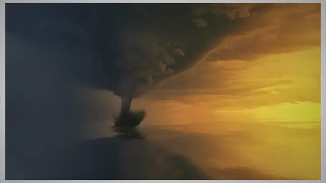 Video thumbnail for Differences Between Tornadoes and Hurricanes: Unraveling the Forces of Nature