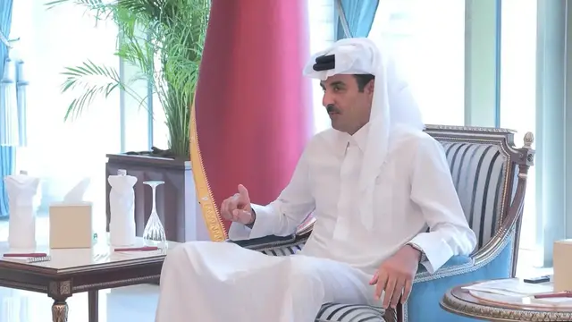 Video thumbnail for Qatar: Qatar emir receives Turkish foreign minister Hakan Fidan in Doha.