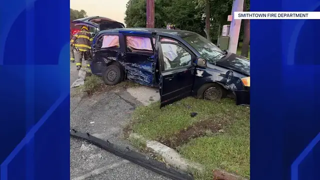Video thumbnail for Person critically injured in Smithtown collision