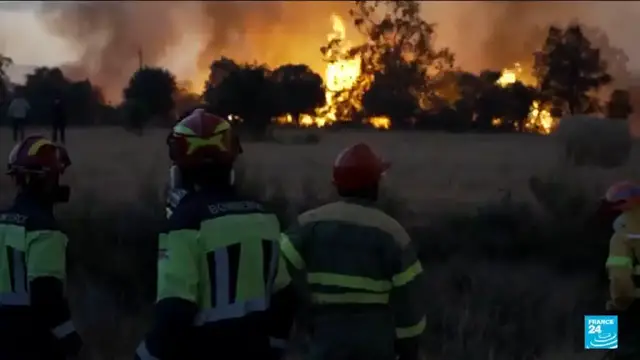 Video thumbnail for Greek firefighters battle deadly wildfires on Crete for a second day