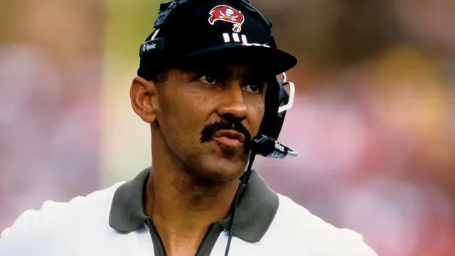 Video thumbnail for Coach Tony Dungy Tough Love Turns Team's Season Around