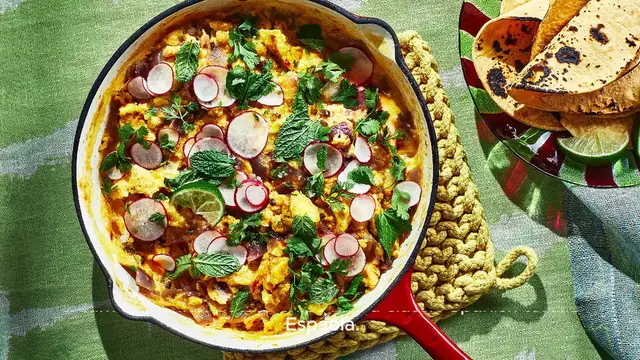 Video thumbnail for Sour-Cream-and-Onion Tortilla Española recipe