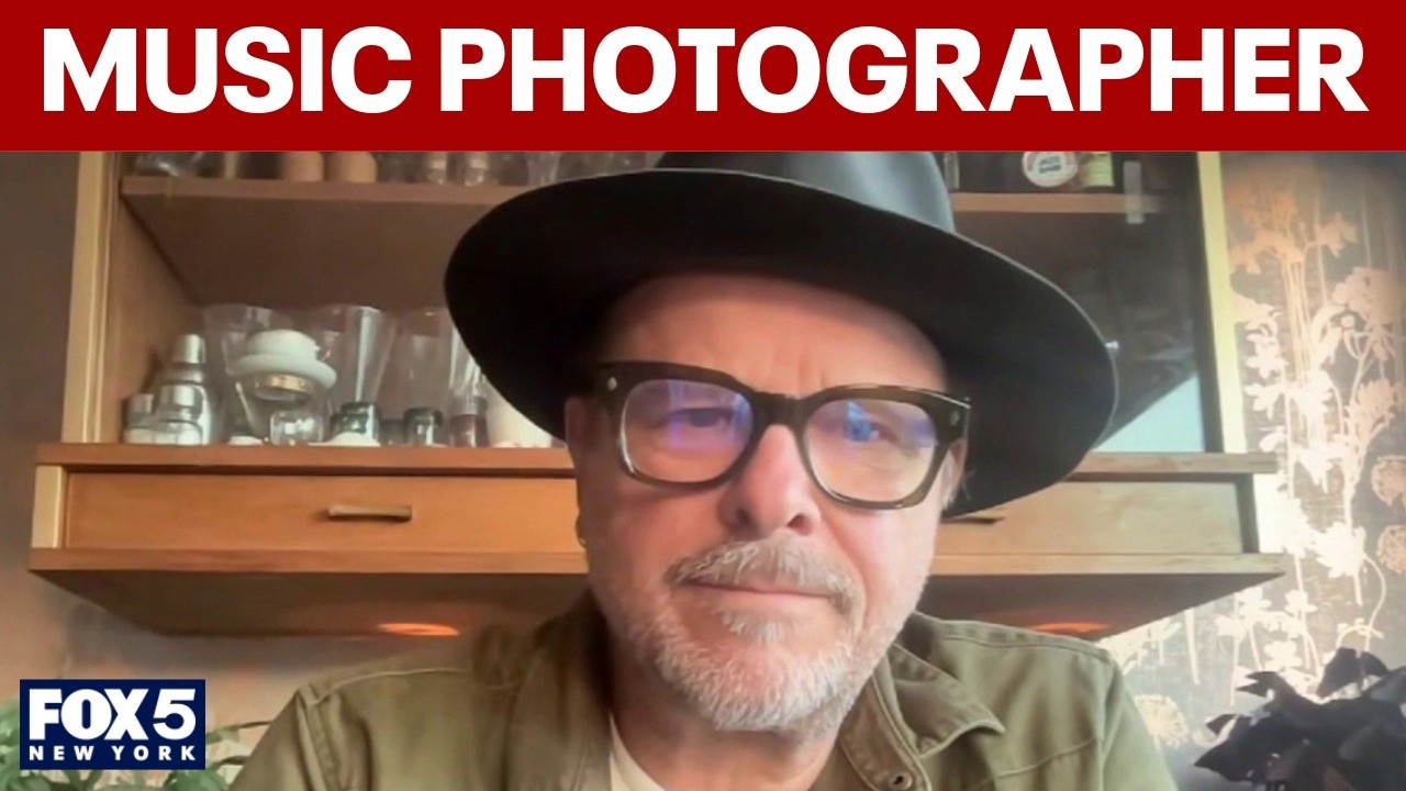 Video thumbnail for Award-winning photographer Danny Clinch talks his career