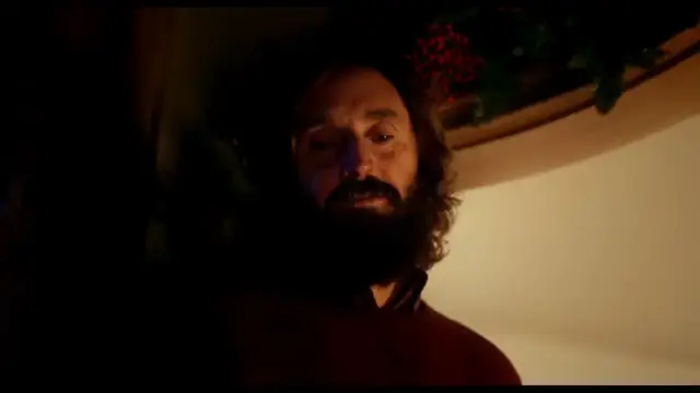'Video thumbnail for WATCH IN FULL: Keira Knightley stars with Joe Wilkinson in Waitrose's heart warming new Christmas advert'