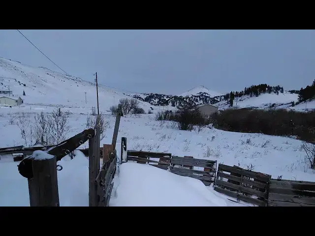 Video thumbnail for SNOW AFTER THE STORM!