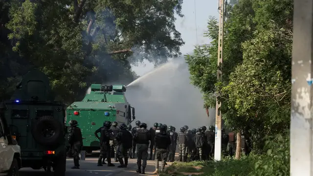 'Video thumbnail for Deadly violence in Cameroon ahead of presidential election results'