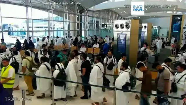 Video thumbnail for CCTV shows moment of strike at King Khalid International Airport in Riyadh