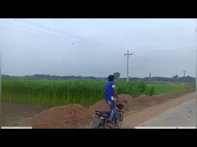 'Video thumbnail for মেহেরপুরের স্ট্যান্ড যাদুগর | কিভাবে বাইক স্ট্যান্ড করছে দেখুন | Meherpur TV'