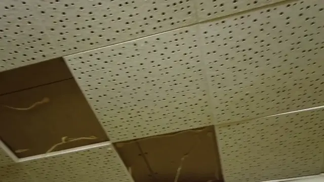 Video thumbnail for How to Replace a Popcorn Ceiling