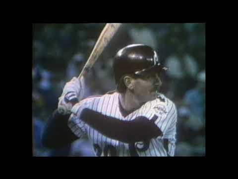 Video thumbnail for Sports Legends- Features Mike Schmidt discussing whether his first thought is home runs