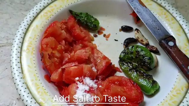 'Video thumbnail for Spicy Mashed Tomato Smokey Salsa Recipe'