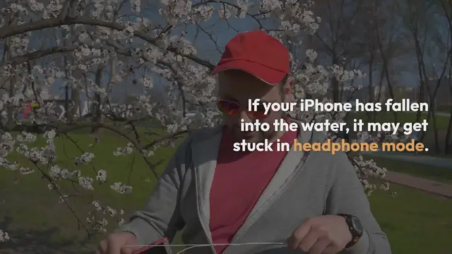 Video thumbnail for Fix iPhone Thinks Headphones Are Plugged In Water Damage