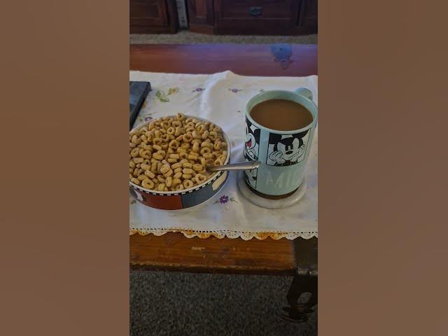 Video thumbnail for I have breakfast