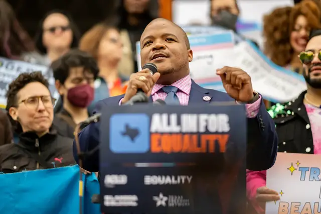 'Video thumbnail for Texas Democrat in Illinois says he'd leave again if Abbott calls 2nd session'