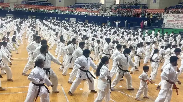 Video thumbnail for Largest karate display - 1,212 participants achieved by Vision Martial Arts Academy and J.R. International Taekwondo Academy