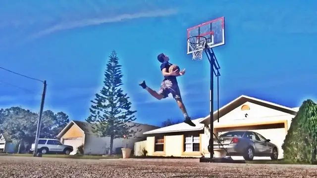 'Video thumbnail for 17 Year Old DOPE Dunks: Isaiah Rivera'