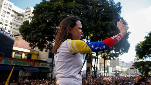 Video thumbnail for Venezuelan opposition leader Machado misses Nobel Peace Prize ceremony