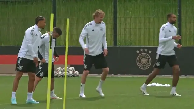 'Video thumbnail for FILE: Germany striker Woltemade joins Newcastle amid Isak standoff'