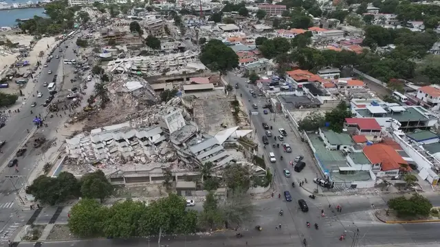 Video thumbnail for Venezuela: Drone footage shows earthquake-hit La Guaira in Venezuela.