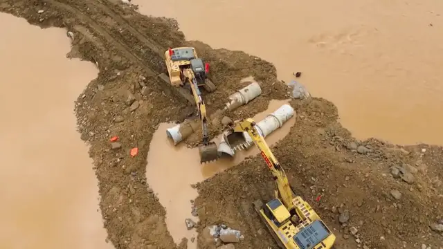 Video thumbnail for China: Severe rainfall to hit multiple provinces across China.