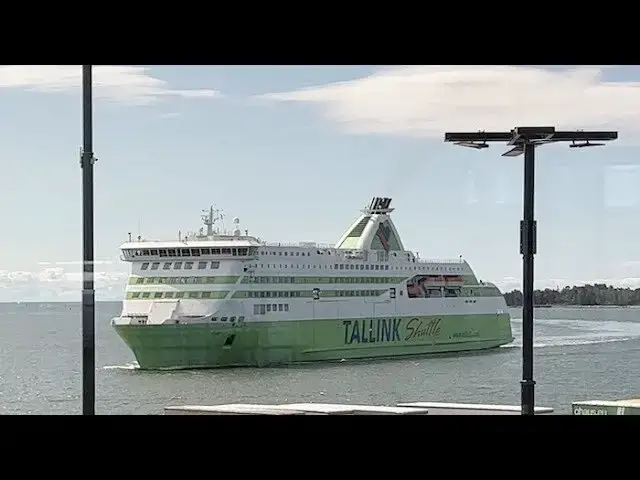 Video thumbnail for Helsinki to Tallinn Ferry Tallink Ferry (Business Class)