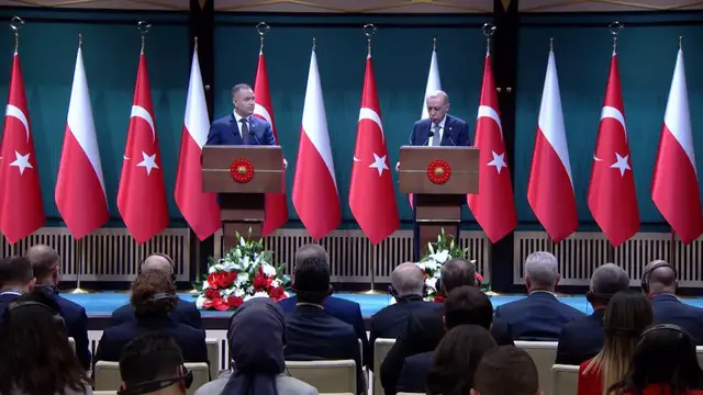 Video thumbnail for Türkiye: Turkish, Polish presidents hold joint press conference in Ankara.