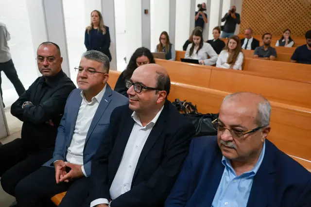 Video thumbnail for Arab party leader withdraws from Israeli elections