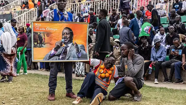 'Video thumbnail for Tributes pour in as former Kenyan PM Raila Odinga buried with full state honours'