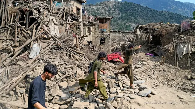 'Video thumbnail for Afghanistan earthquake leaves 1,400 dead, thousands injured'