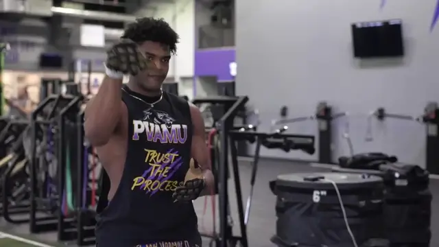 'Video thumbnail for The SECRET Gloves Behind Patrick Mahomes Football Training'