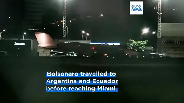 Video thumbnail for Flavio Bolsonaro arrives in Miami after fleeing Brazil