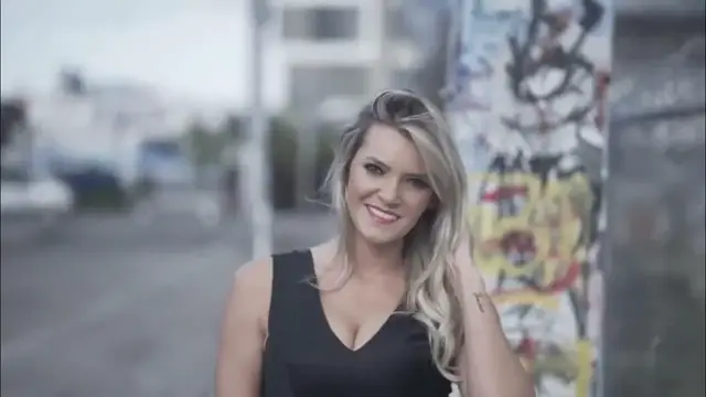 Video thumbnail for Model HD