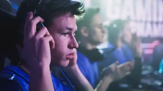 Video thumbnail for Minecraft Hidden Base Ideas