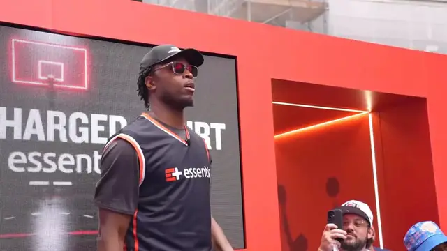 Video thumbnail for The Essentia Supercharged Court at Times Square 7.