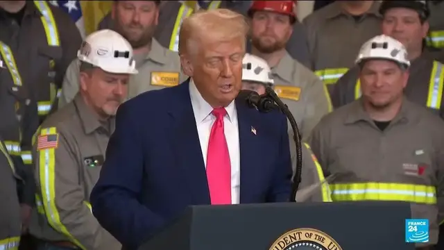 Video thumbnail for Democrats accuse Trump of manipulating the markets