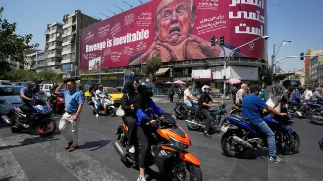 Video thumbnail for What could new US sanctions on Iran entail?