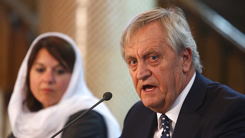 Video thumbnail for Tributes pour in from across the world for South African peace advocate