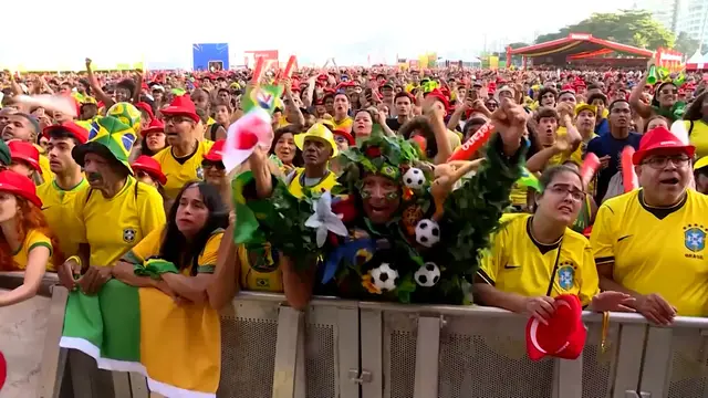 Video thumbnail for Anxiety turns to joy as Brazil qualifies for the Final 16