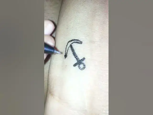 Video thumbnail for Small tattoos for girls #shorts