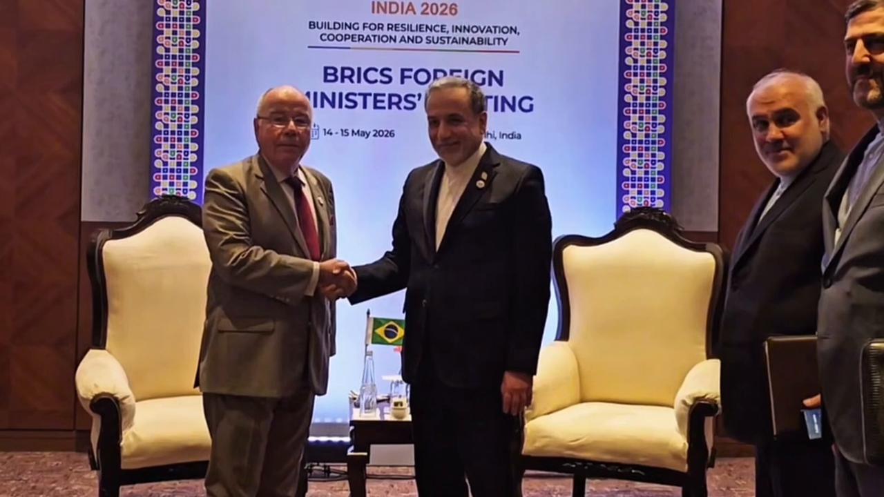 Video thumbnail for India: Iranian, Brazilian foreign ministers meet on BRICS sidelines in New Delhi.