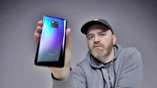 Video thumbnail for Is The Huawei Mate 20 Pro As Good As They Say?