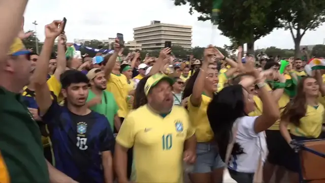 Video thumbnail for US: Football fans gather in Houston ahead of Brazil - Japan 2026 FIFA World Cup match.